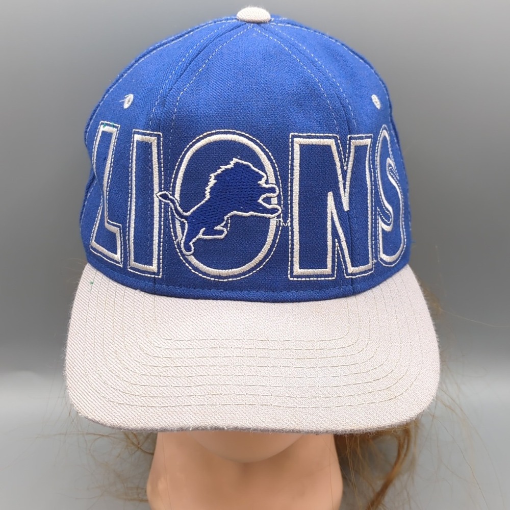 Vintage 90s Detroit Lions Starter Fitted Hat Big Logo NFL 6 5/8-7 1/8 Korea